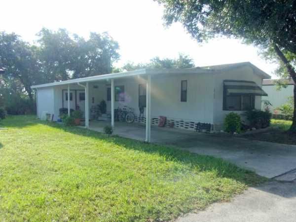 2765 Crystal Lake Drive, Avon Park, FL 33825