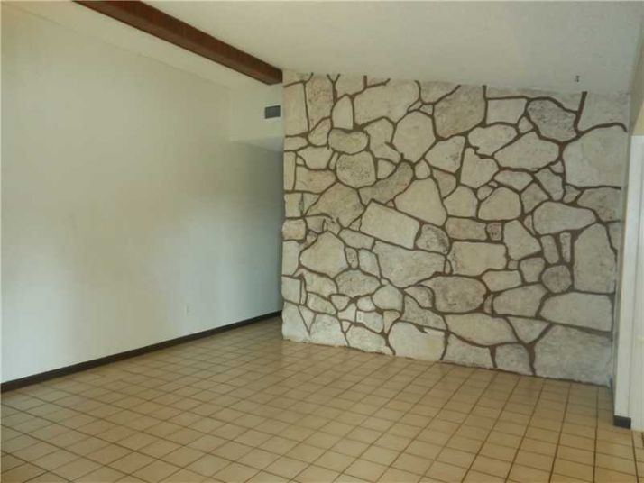 9755 SW 161 ST, Miami, FL 33157