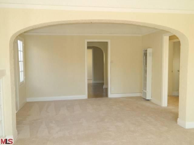 1923 W 67th St, Los Angeles, CA 90047
