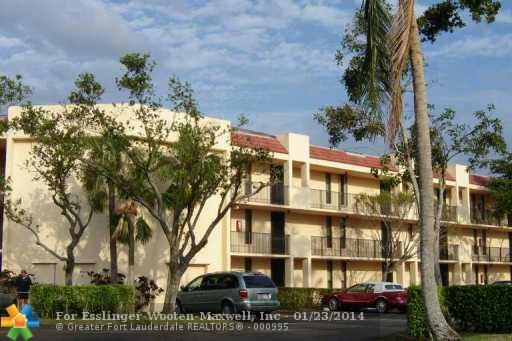 6302 Coral Lake Dr # 102, Pompano Beach, FL 33063