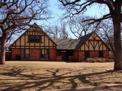 10111 S Sandusky Ave, Tulsa, OK 74137