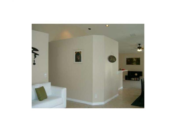 1139 ALEXANDER BND, Fort Lauderdale, FL 33327