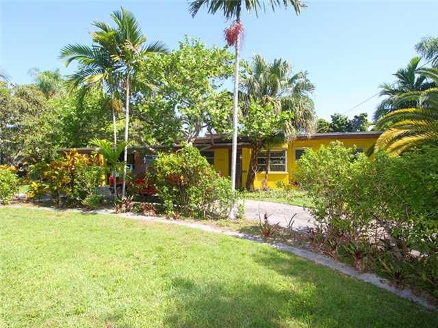 8315 SW 68 ST, Miami, FL 33143