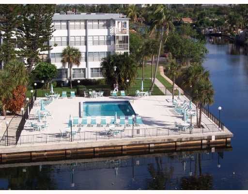 2761 TAFT ST # 109, Hollywood, FL 33020