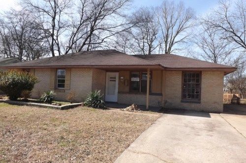 480 Stuart Ave, West Memphis, AR 72301