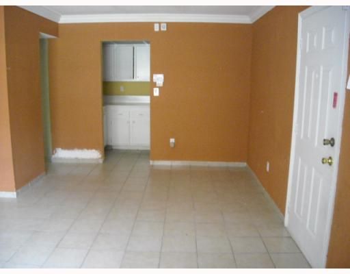 8005 W 6 AV # I, Hialeah, FL 33012