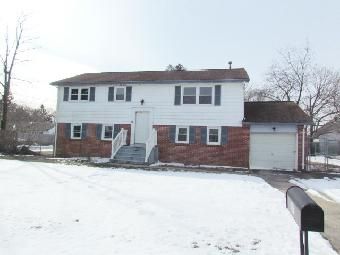 101 Lafayette Rd, Pennsville, NJ 08070
