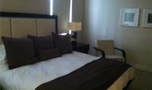 5300 NW 87 AV # 1208 Miami, FL 33178