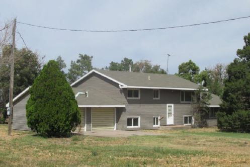 7245 W Barlow Rd, Holcomb, KS 67851
