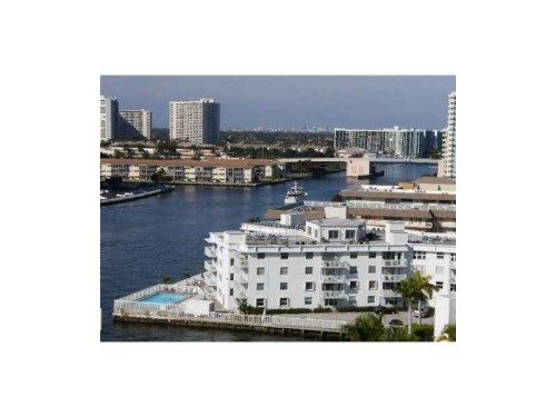 1985 OCEAN DR # 9M, Hallandale, FL 33009