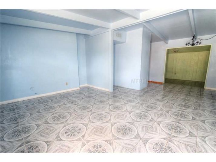 7910 Tidewater Trl, Tampa, FL 33619
