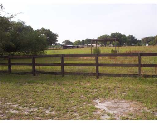 Tammy Lane Lane, Wesley Chapel, FL 33543