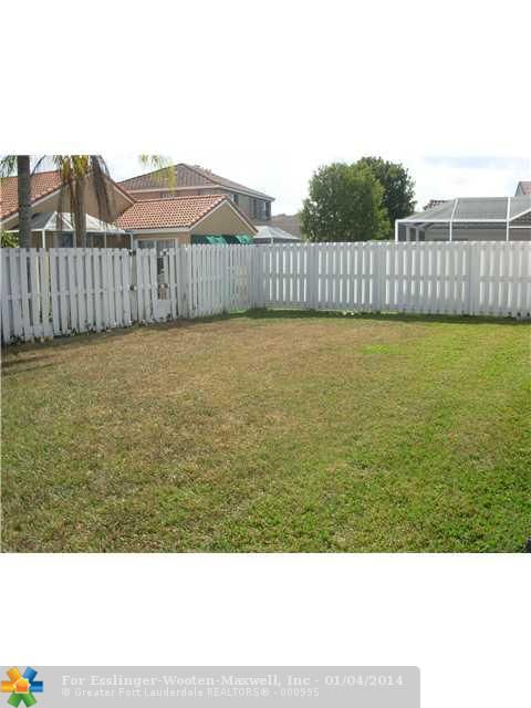 660 STANTON DR, Fort Lauderdale, FL 33326