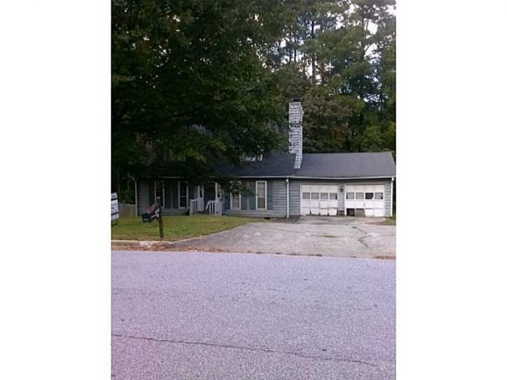 6581 River Glen Drive, Riverdale, GA 30296