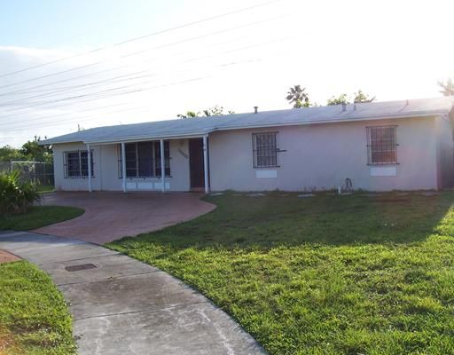 13605 SW 72 TE, Miami, FL 33183