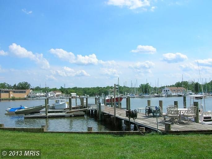 Nieman Rd, Shady Side, MD 20764