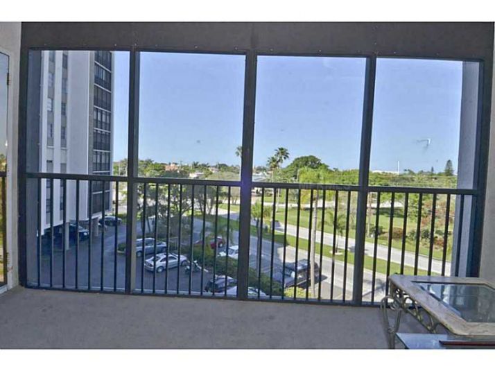 10355 Paradise Blvd 314, Saint Petersburg, FL 33706