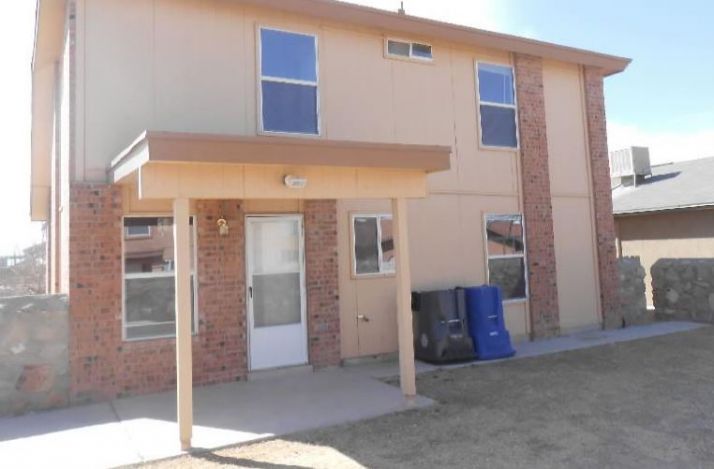 14185 Tierra Halcon Dr, El Paso, TX 79938