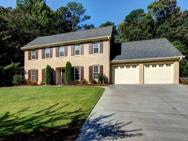 2111 Mark Hall Court Ne, Marietta, GA 30062