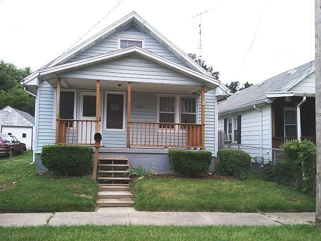 1219 Crawford St, Flint, MI 48507