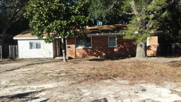 378 Edge Ave, Valparaiso, FL 32580