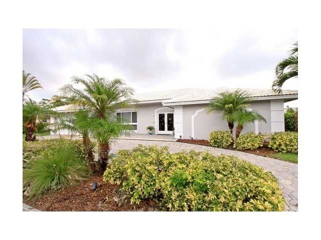 6007 ROYAL POINCIANA LN, Fort Lauderdale, FL 33319