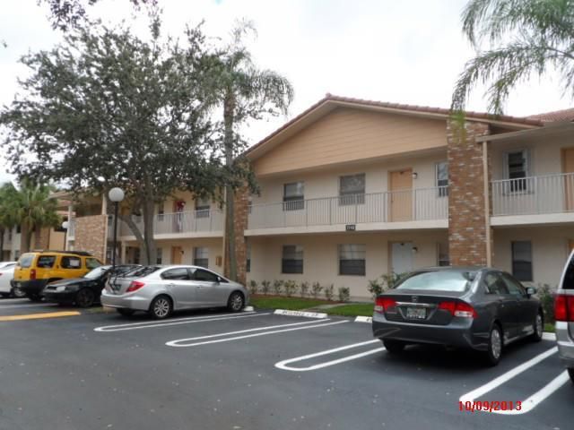 2740 Forest Hills Blvd Apt 101, Pompano Beach, FL 33065