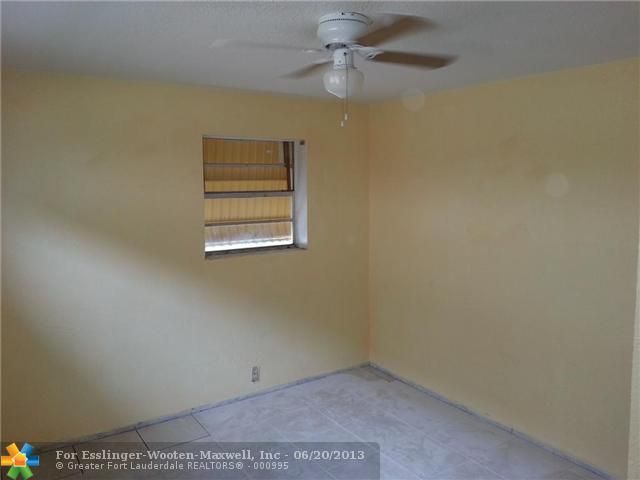 1911 LINCOLN ST # 3, Hollywood, FL 33020