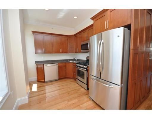 Ellwood #3L, Charlestown, MA 02129