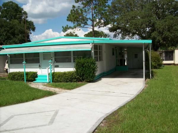 906 Jennifer St, Wildwood, FL 34785