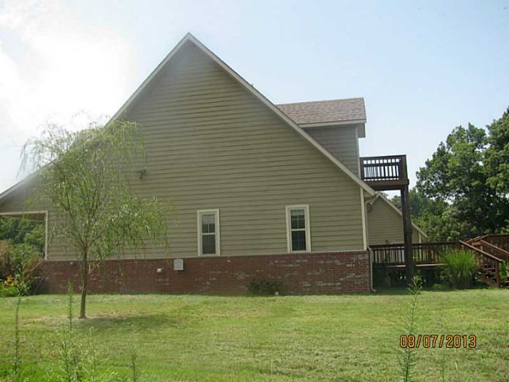 24210 LAKE FRANCIS RD, Siloam Springs, AR 72761