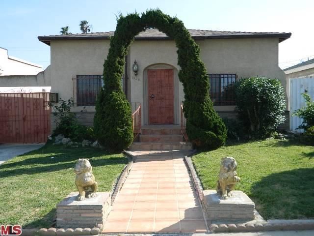 1436 W 92nd St, Los Angeles, CA 90047