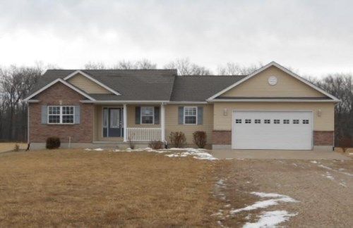 1044 Ridgewood Farm Rd, Farmington, MO 63640