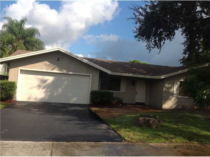 6801 SW 43RD ST, Fort Lauderdale, FL 33314