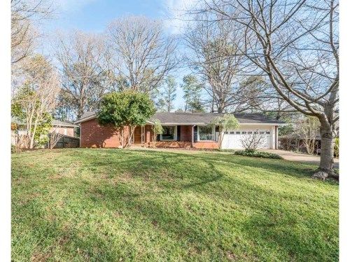 2468 Powers Ferry Drive, Marietta, GA 30067