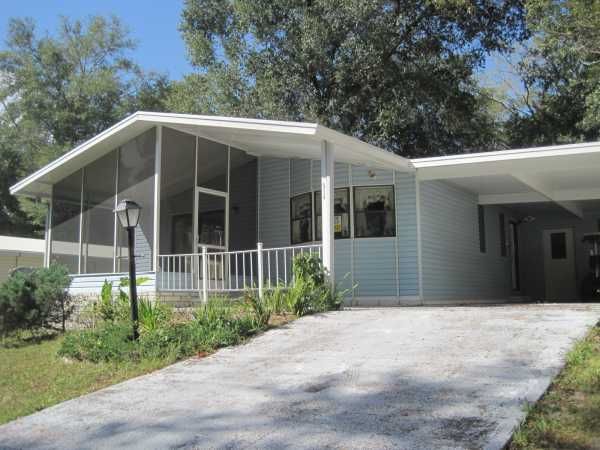 514 Palmer Dr., Lady Lake, FL 32159