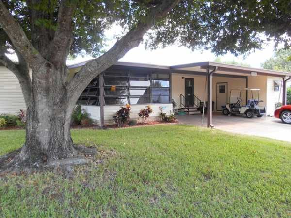 2827 S Flamingo Rd, Avon Park, FL 33825
