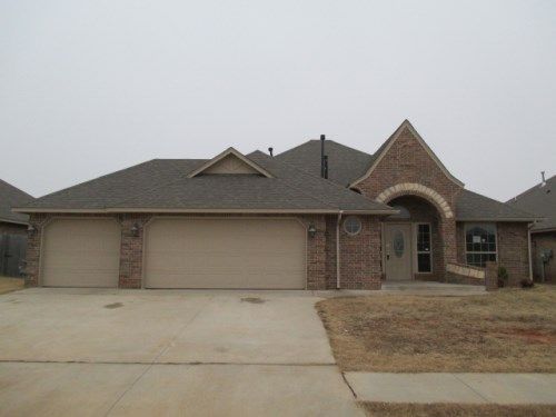 1408 NW 14th Pl, Oklahoma City, OK 73170