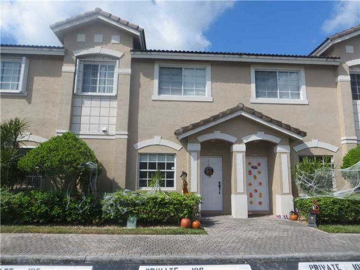 5713 NW 114 CT # 103, Miami, FL 33178