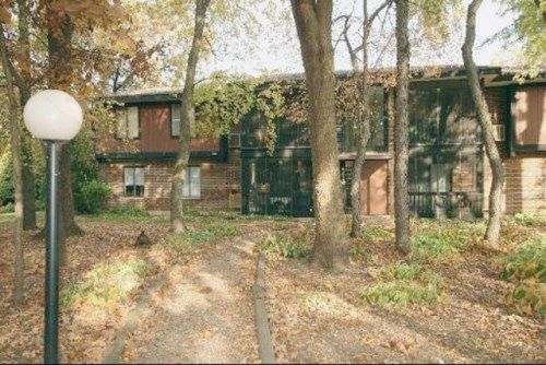 4610 NORTHFOX Lane, Mchenry, IL 60050