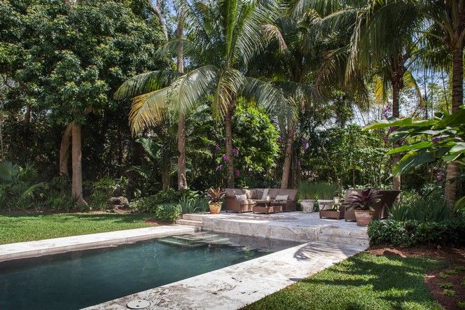 4040 KIAORA ST, Miami, FL 33133