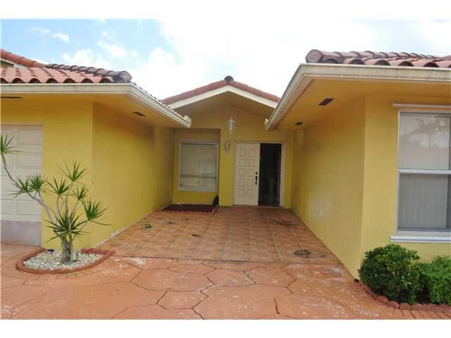 10456 SW 22 ST, Miami, FL 33165