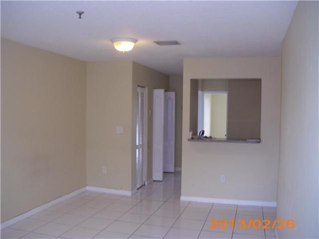 12005 SW 14 ST # 401-D, Miami, FL 33184