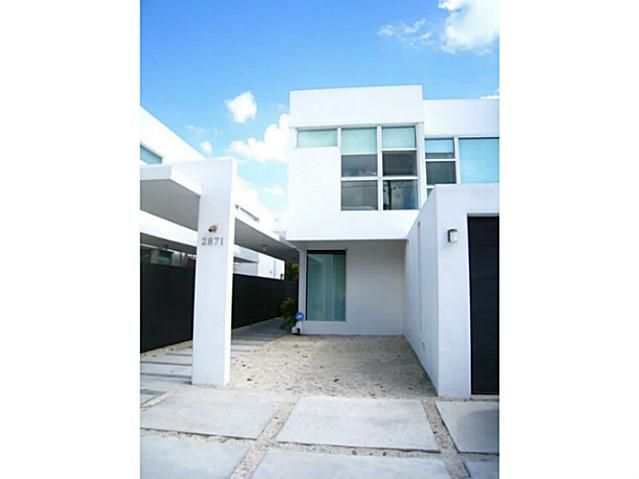 2871 SW 36 CT # 2871, Miami, FL 33133