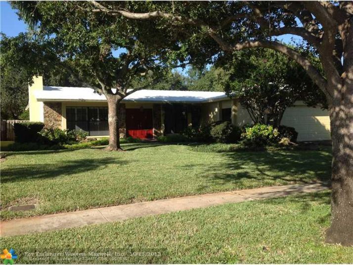 3381 LEE ST, Hollywood, FL 33021