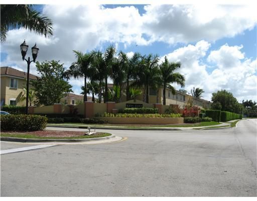 1536 26 ST # 104, Homestead, FL 33035