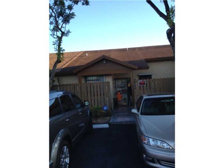 6746 NW 188 TE # 6746, Hialeah, FL 33015