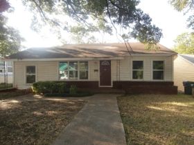 2121 Proctor Ave, Waco, TX 76708