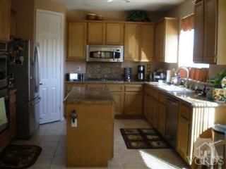 5325 Willow Oak St, Simi Valley, CA 93063