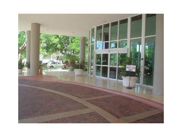 2475 BRICKELL AV # 907, Miami, FL 33129